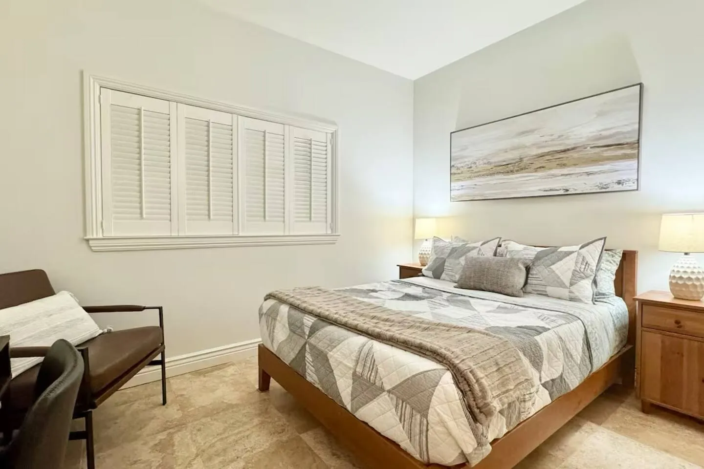 Spacious 2BR + Gigabit Wi-Fi + 2 Parking Spots